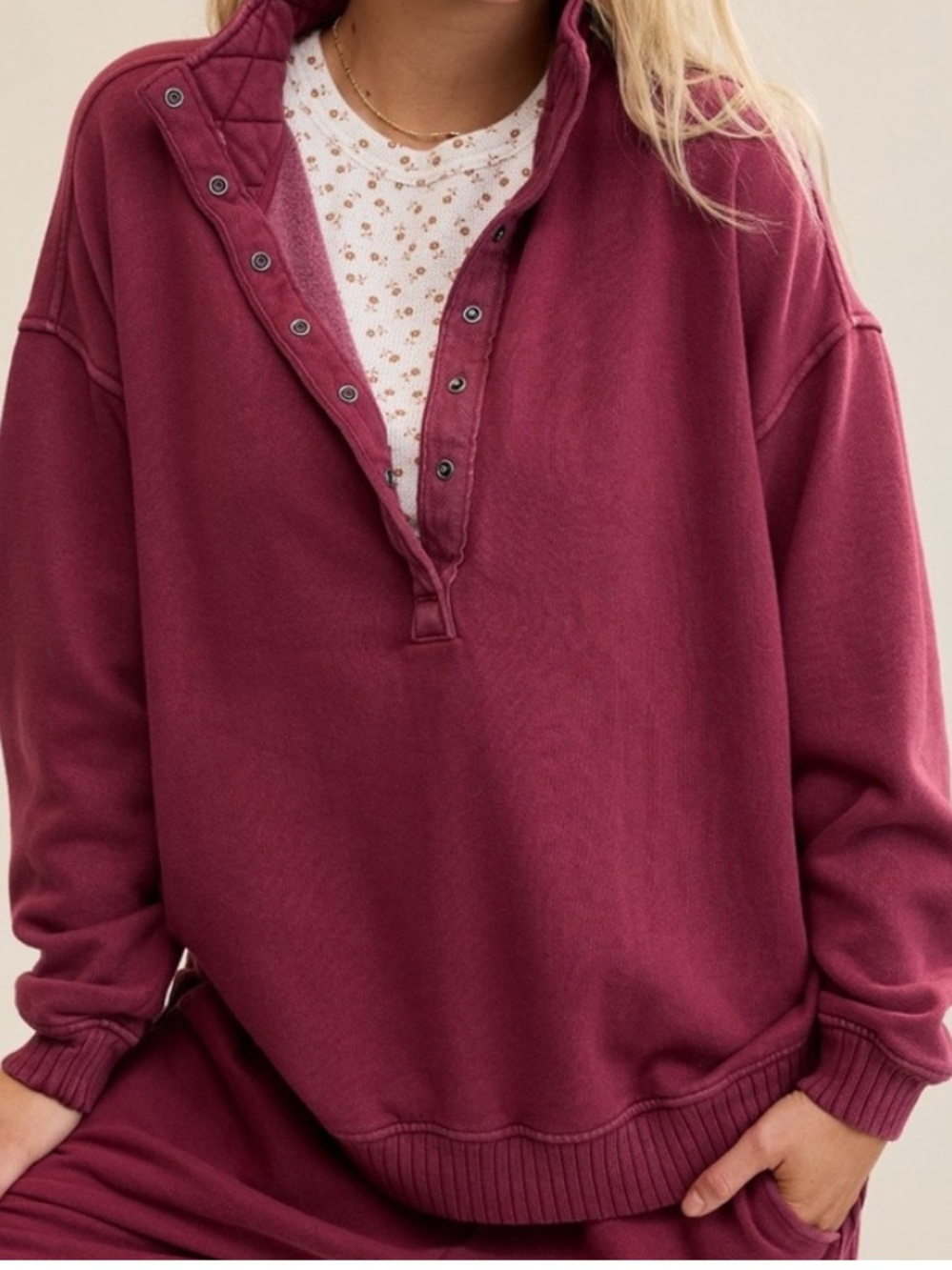 Aerie Oh Snap! Deep Cherry Red Sweatshirt Size XL, NWT